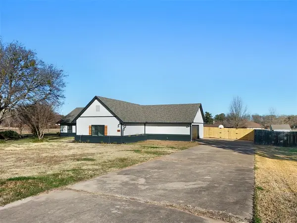 Pottsboro, TX 75076,137 S Meadowbrook Drive