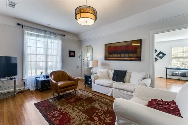 Dallas, TX 75223,519 Newell Avenue