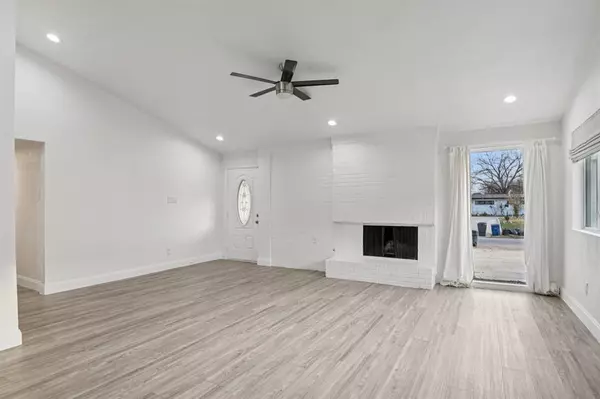 Dallas, TX 75229,3035 Townsend Drive