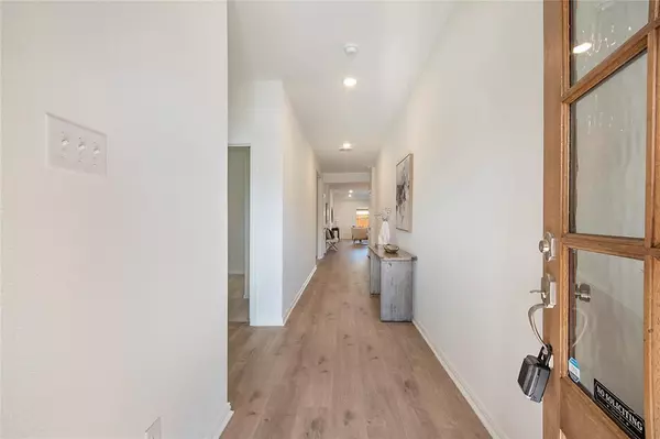 Van Alstyne, TX 75495,544 Hickory Ridge Drive