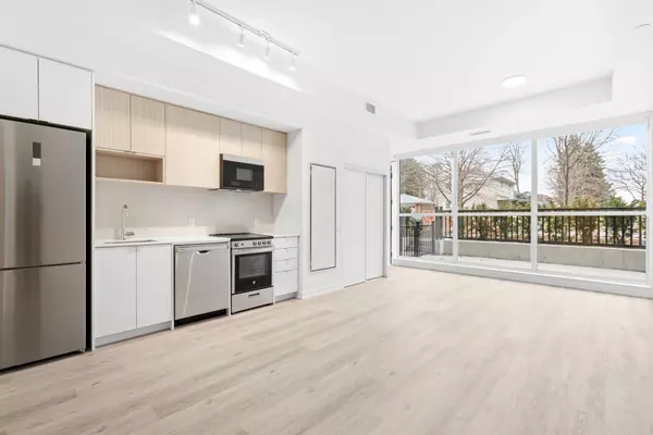 Toronto W08, ON M9C 0E3,45 Broadfield DR W #112