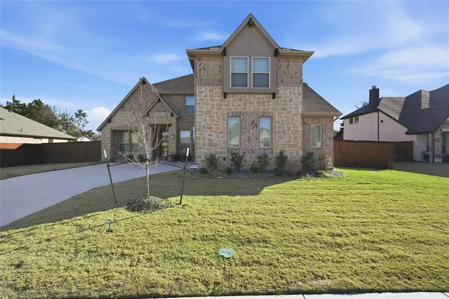 1026 Stillmeade Drive, Midlothian, TX 76065