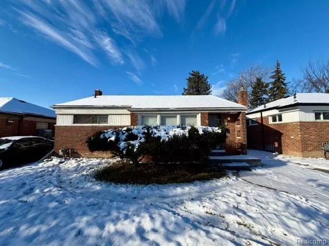 Detroit, MI 48228,9371 Hartwell ST