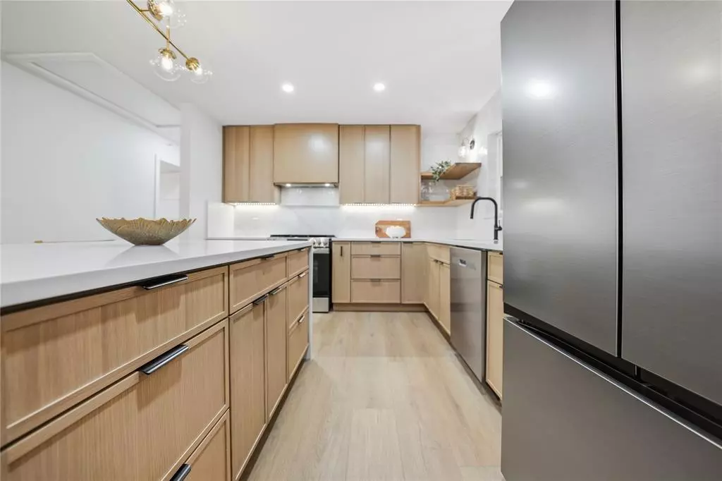 Dallas, TX 75218,11743 Neering Drive