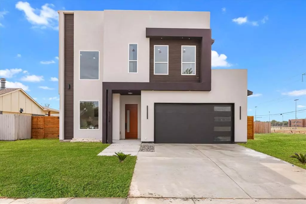 The Colony, TX 75056,5204 Gibson Drive