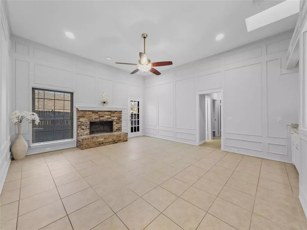 Mckinney, TX 75069,1209 S College Street