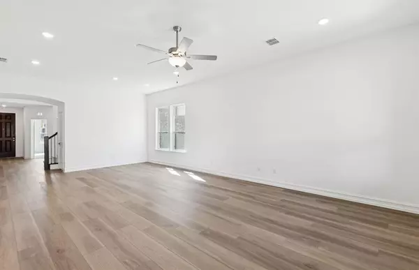 Pilot Point, TX 75009,5866 Blackwell Avenue