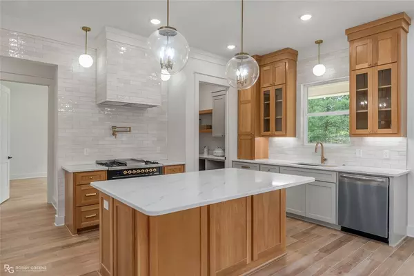 Shreveport, LA 71106,195 Creston Lane