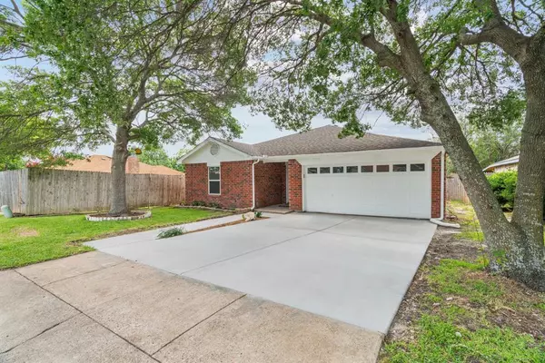 Fort Worth, TX 76108,10105 Lone Eagle Drive