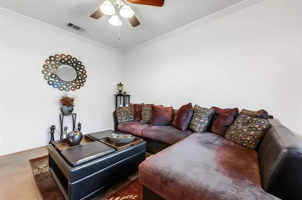 Lake Dallas, TX 75065,305 Ravenna Road