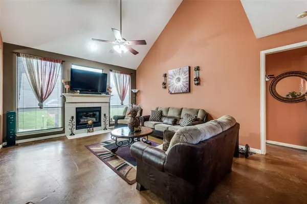 Lake Dallas, TX 75065,305 Ravenna Road