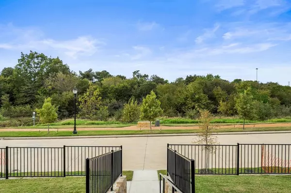 Rowlett, TX 75089,8201 Twin Creek Trail