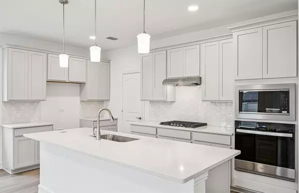 Justin, TX 76247,8616 Red Oak Drive