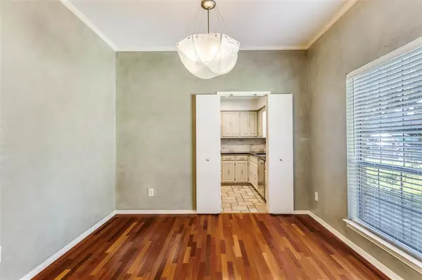 Dallas, TX 75252,6604 Gretchen Lane