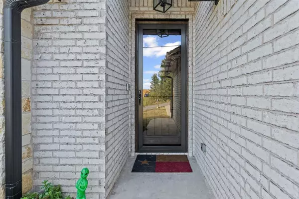 Granbury, TX 76048,323 Heritage Trail