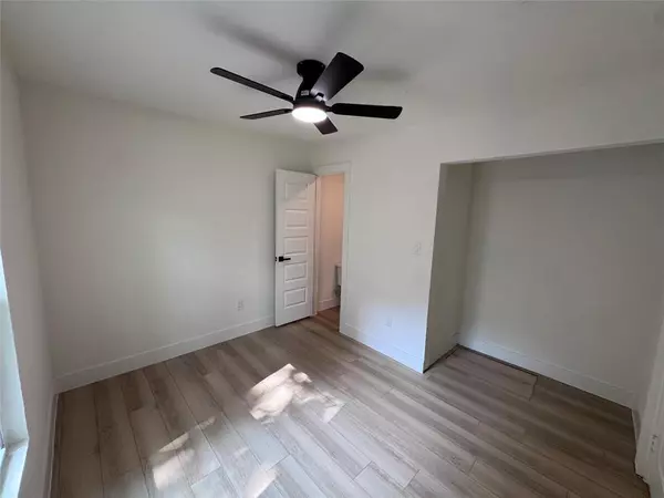 Garland, TX 75042,1410 Tanglewood Lane