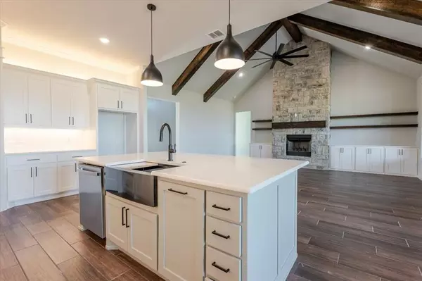 Poolville, TX 76487,1017 Paradise Parkway