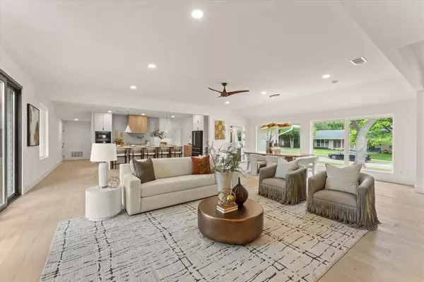 Dallas, TX 75230,7210 Baxtershire Drive