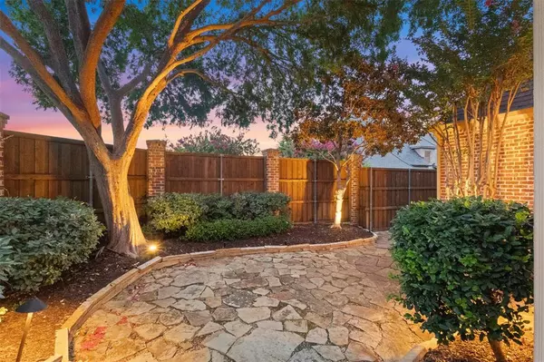 Plano, TX 75093,5025 Castle Creek Court