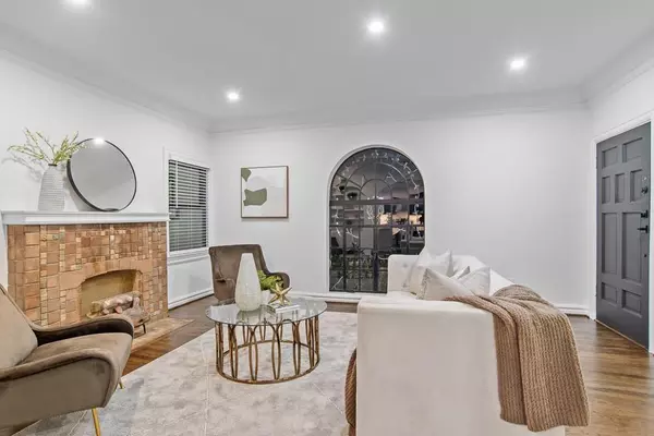 Dallas, TX 75203,1835 Cedar Crest Boulevard