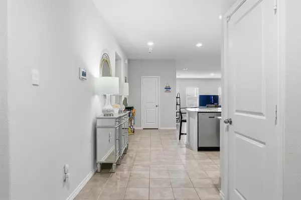 Fort Worth, TX 76247,633 Whitecomb