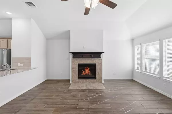 Fort Worth, TX 76179,6264 Thunderwing