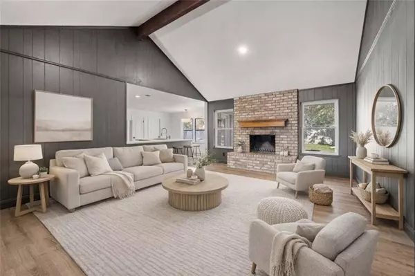 4105 Hemlock Street, Fort Worth, TX 76137