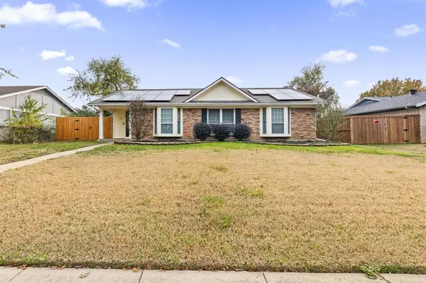 2104 Statler Drive, Carrollton, TX 75007