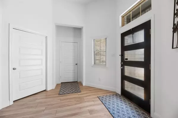 Lavon, TX 75166,614 Creekview Lane