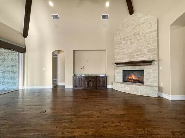 Colleyville, TX 76034,5064 Copperglen Circle