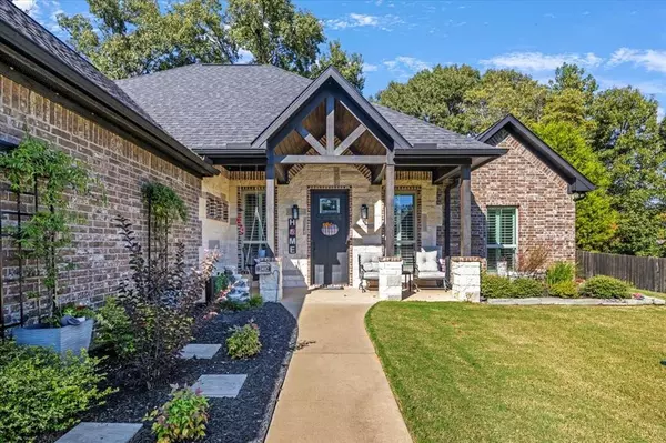 Lindale, TX 75771,24012 Wild Flower Circle