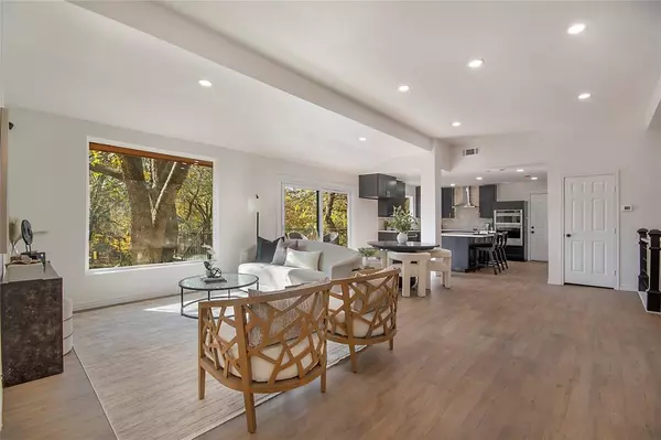 Dallas, TX 75233,2510 Gladiolus Lane