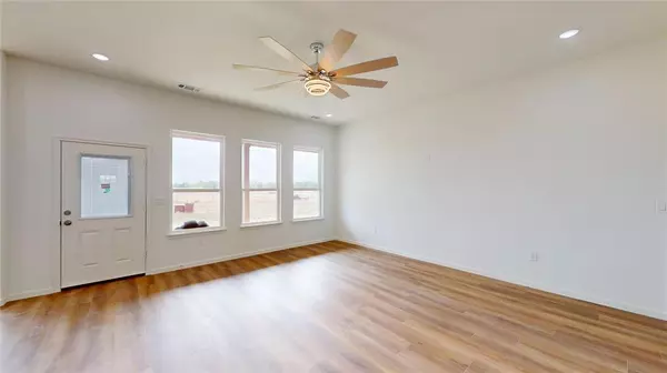 Point, TX 75472,205 Private Road #5440