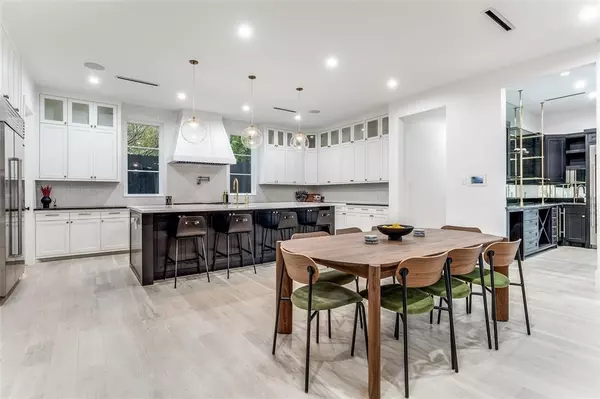 Dallas, TX 75209,7610 Linwood Avenue