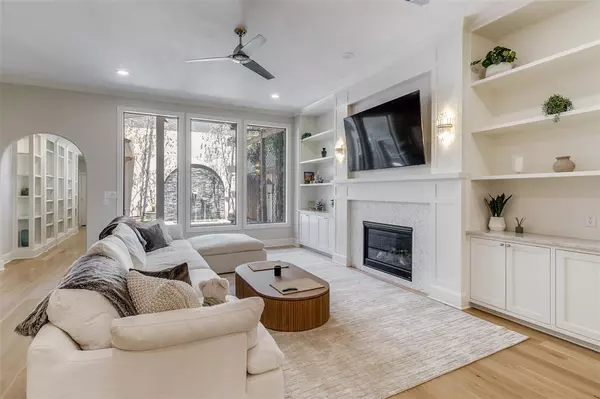 Dallas, TX 75219,4219 Prescott Avenue