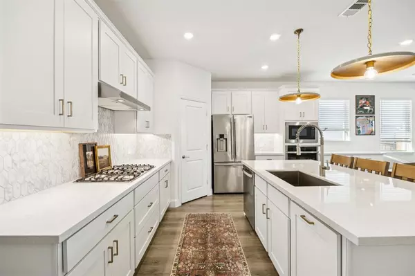 Melissa, TX 75454,208 Castle Rock Drive