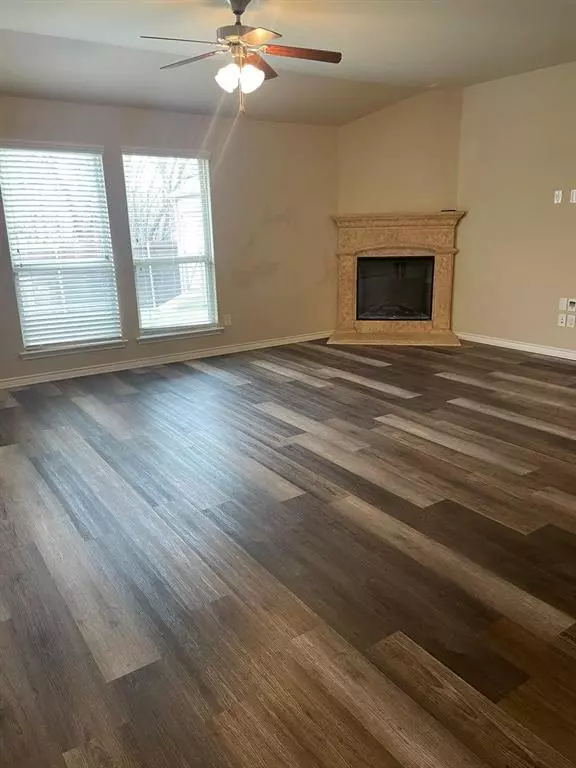 Van Alstyne, TX 75495,1709 Cattleman Street