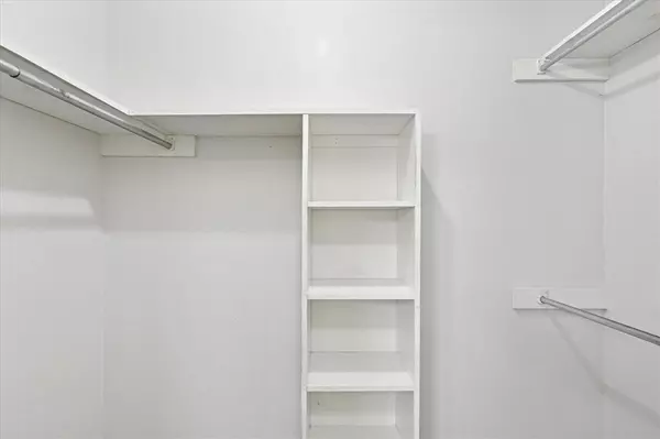 Arlington, TX 76013,2106 Valleywood Drive