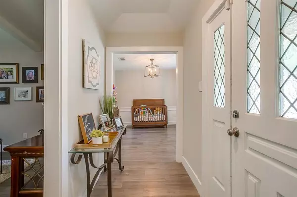 Arlington, TX 76016,5704 Firewood Drive