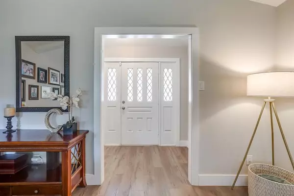 Arlington, TX 76016,5704 Firewood Drive