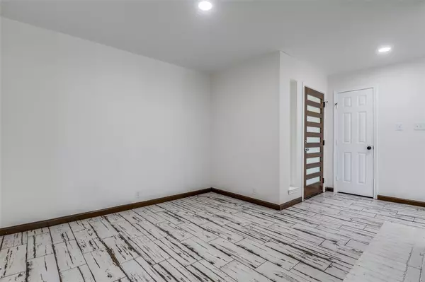 Terrell, TX 75160,1055 Wright Street