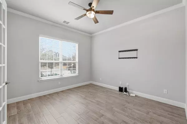 Denton, TX 76226,9605 Athens Drive