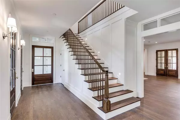 Dallas, TX 75225,7538 Centenary Avenue