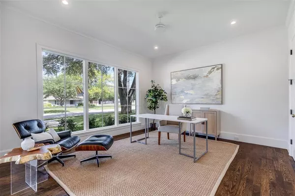 Dallas, TX 75225,7538 Centenary Avenue