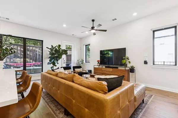 Dallas, TX 75211,2291 Rook Drive