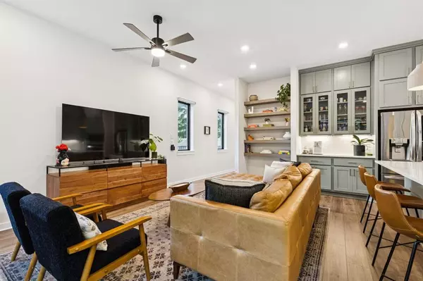 Dallas, TX 75211,2291 Rook Drive