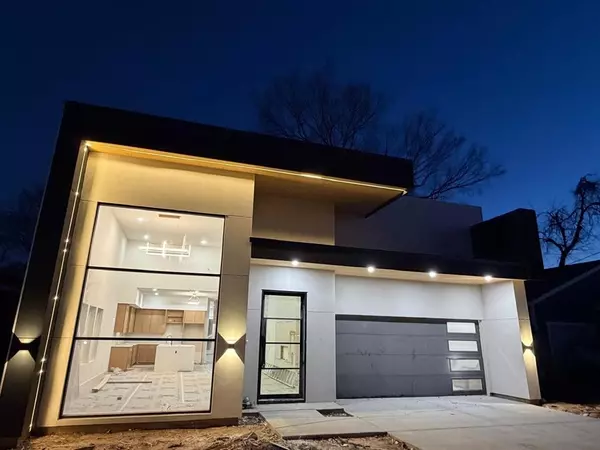 Dallas, TX 75216,4816 Zealand Street