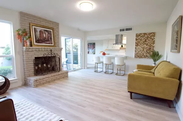 1231 Lexington Square, Corsicana, TX 75110