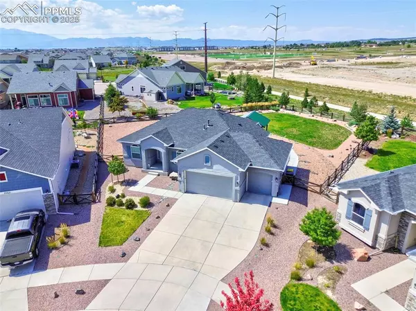 Colorado Springs, CO 80927,7472 Lewis Clark TRL