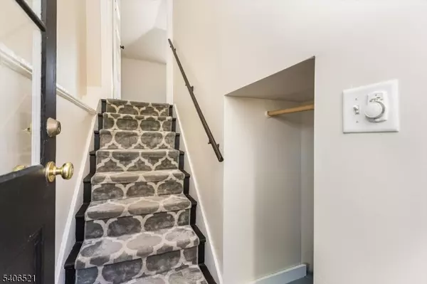 Glen Ridge Boro Twp., NJ 07028,9 Lincoln Street